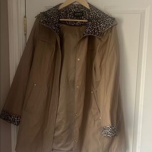 Jones New York Tan Trench Coat with Leopard Accents